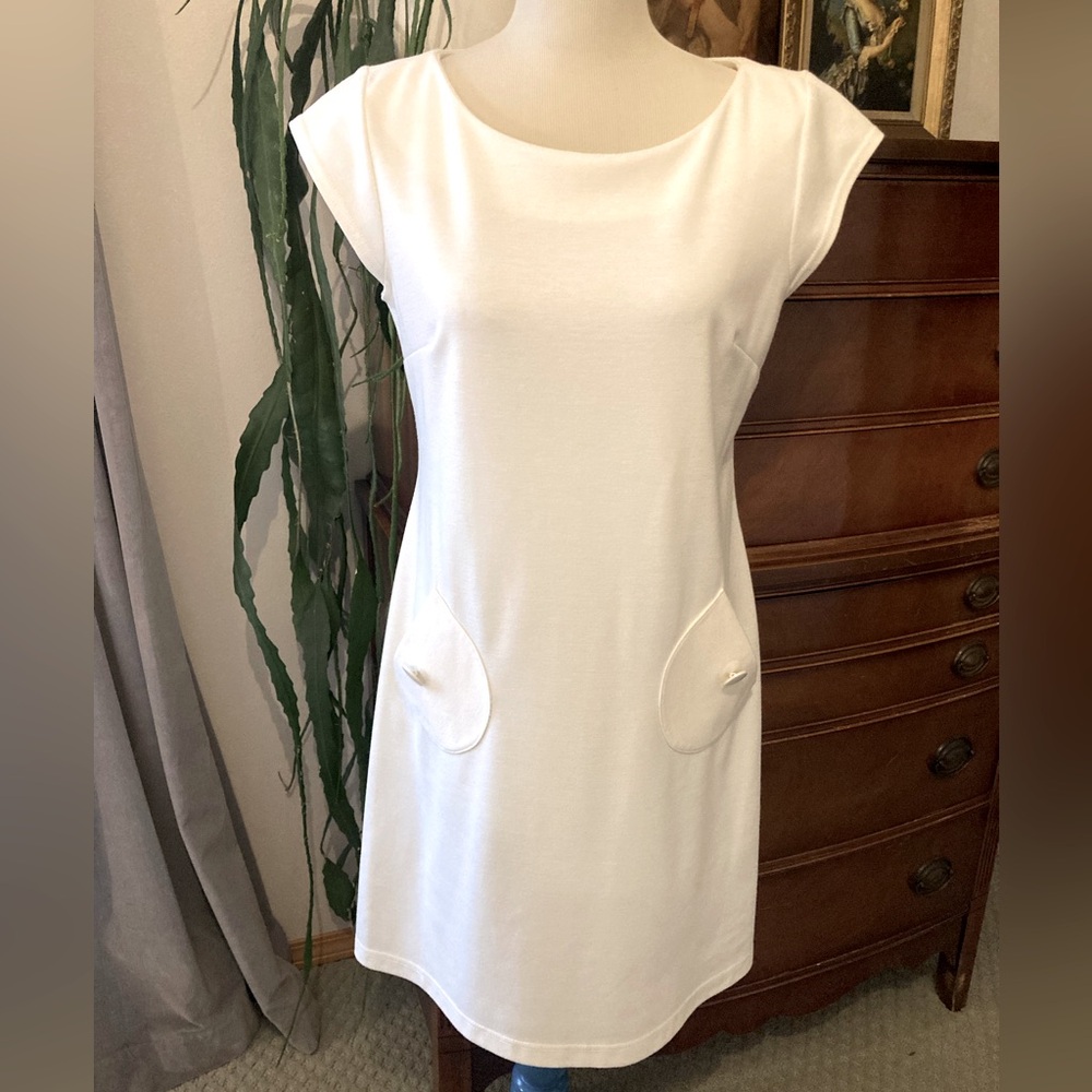 Retro 60’s Style Classic Mini Dress- Size 10